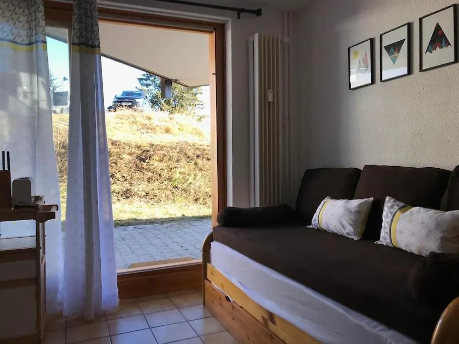 2 Pieces 4-6 Personnes Renove Avec Parking Couvert, 100M Des Pistes Montvalezan 0*,  France