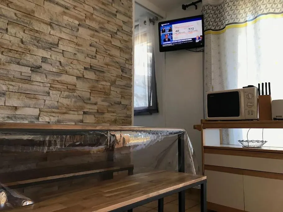 2 Pieces 4-6 Personnes Renove Avec Parking Couvert, 100M Des Pistes Montvalezan Apartment